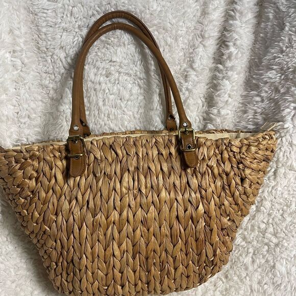 Straw Studio Tan Woven straw large Tote Bag with synthetic brown straps. - Picture 6 of 16